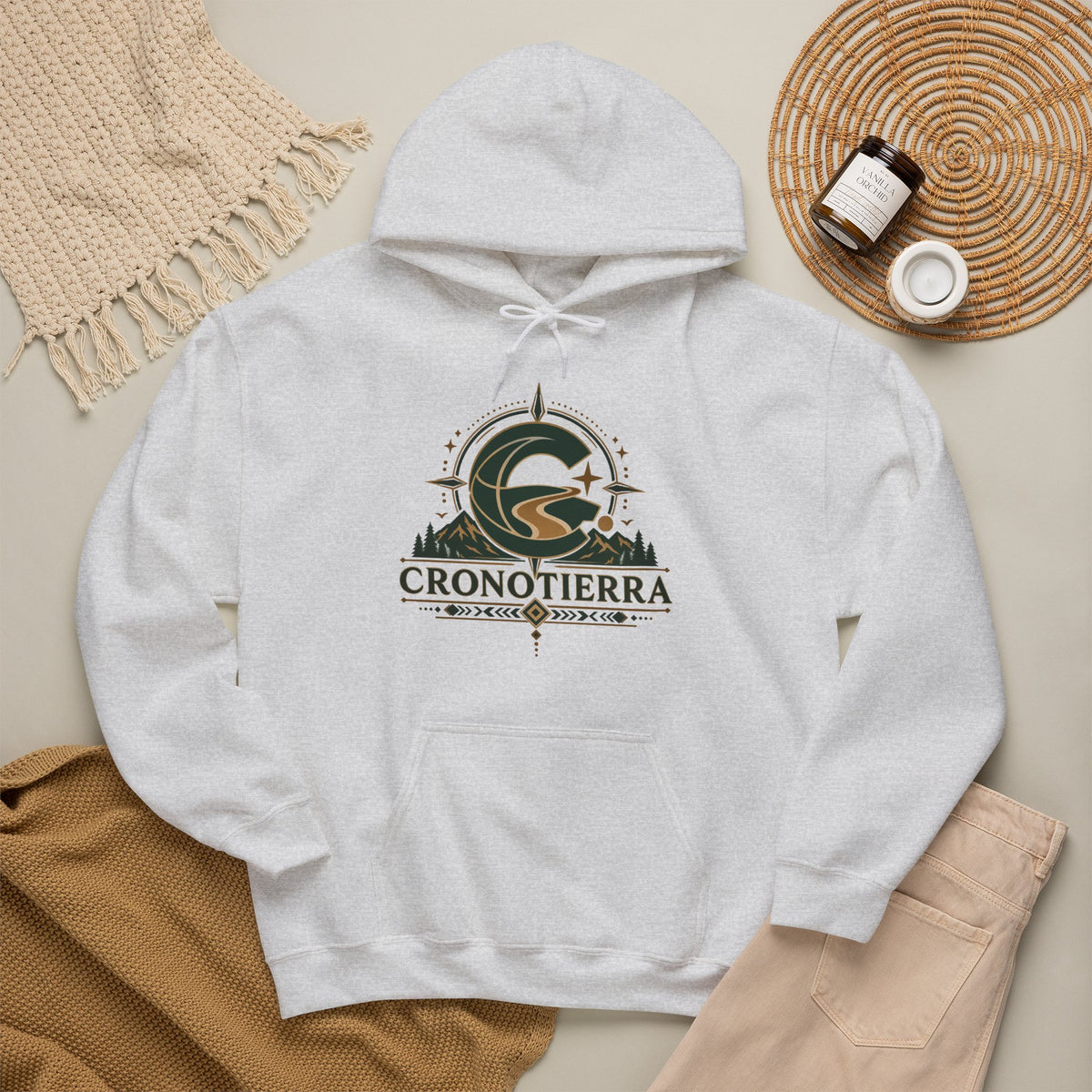 Cronotierra Adventure Hoodie – Unisex Heavy Blend Logo Sweatshirt