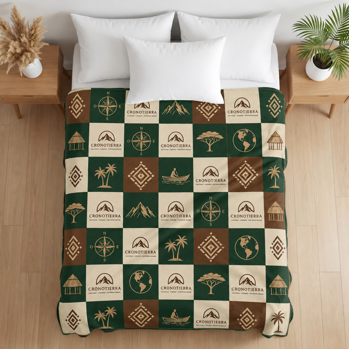 Cronotierra Adventure Patchwork Velveteen Blanket | Explorer Throw